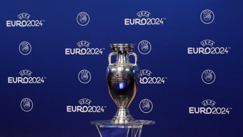 Top các đội tuyển bóng đá nhiều lần giành được chức vô địch Euro nhất