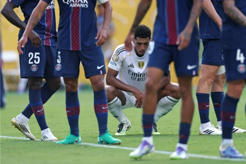 Real Madrid khốn đốn sau khi lão tướng ra đi